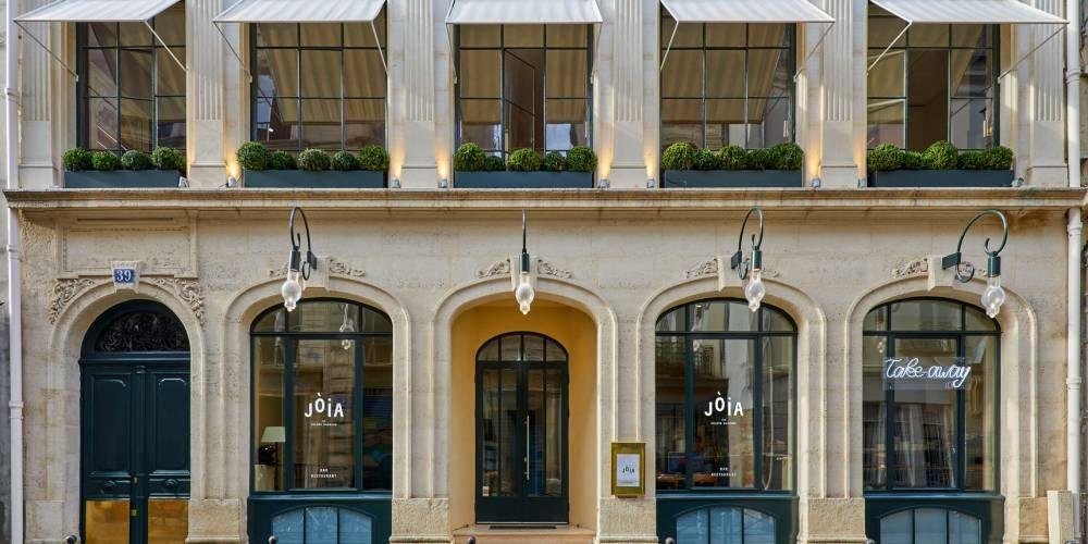 JOIA, by Helene Darroze is a nice address in the 2nd arrondissement, few steps from Hotel Gramont
