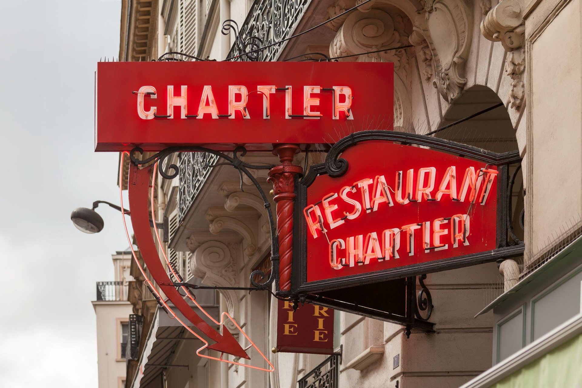 Le Bouillon Chartier, restaurant traditionnel à proximité de l'hôtel Gramont